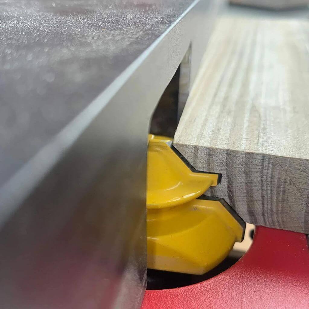 Precise Corner Cutting